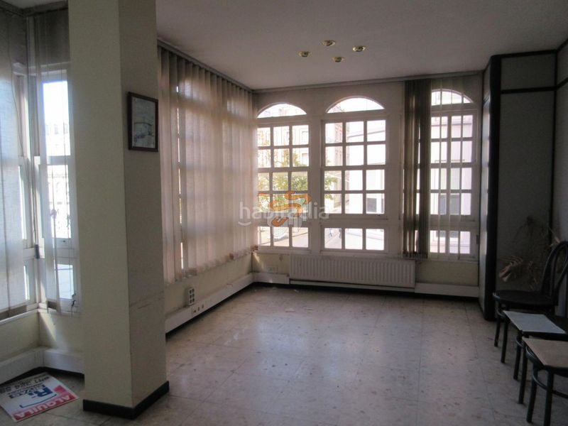 Foto 90551596-ba26-4c3c-a144-31dea4b2bd10. Büro mit heizung in Centro Ferrol