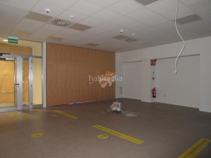 Foto 1b7d35fa-3419-4704-afc6-7ff6e55d8fc6. Miete geschäftsraum in A Malata - Catabois - Ciudad Jardín Ferrol