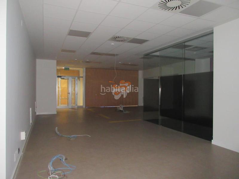 Foto 9e832b7c-6757-46a1-a849-eca00d3282ad. Miete geschäftsraum in A Malata - Catabois - Ciudad Jardín Ferrol