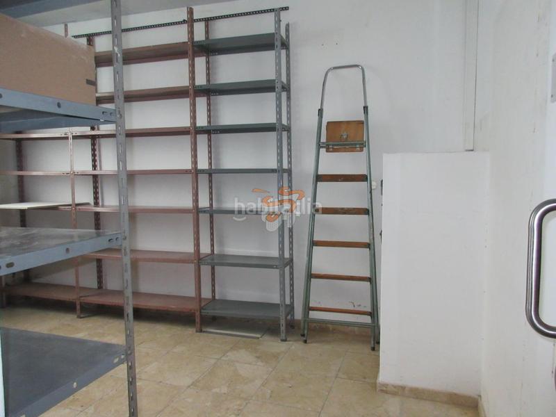 Foto 2c1fbc63-dbd5-4056-8b3d-4e97a3c6b6b2. Lloguer local comercial a A Malata - Catabois - Ciudad Jardín Ferrol