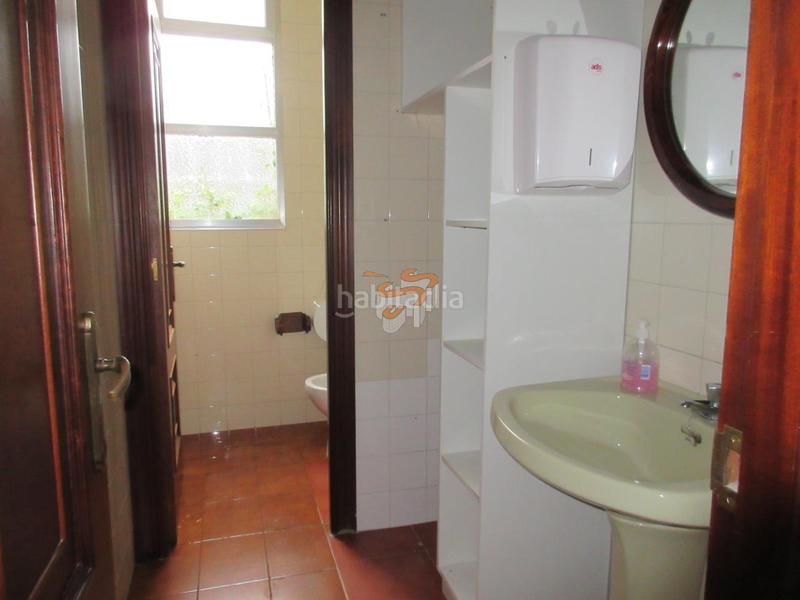 Foto 97908a15-21a3-42d2-a016-f49c3db6ce16. Lloguer local comercial a A Malata - Catabois - Ciudad Jardín Ferrol