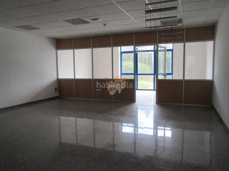 Foto d37b3478-a92c-45db-8561-b4a4de9e3f7c. Location bureau avec parking dans San Mateo - Castro - O Val Narón