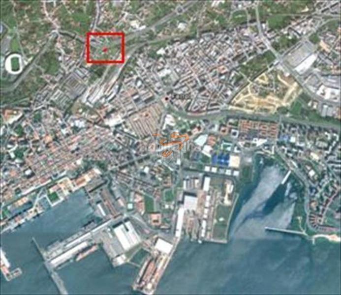 Foto 538a3d53-f139-4503-98ba-50866749578c. Terreno residenziale in A Malata - Catabois - Ciudad Jardín Ferrol