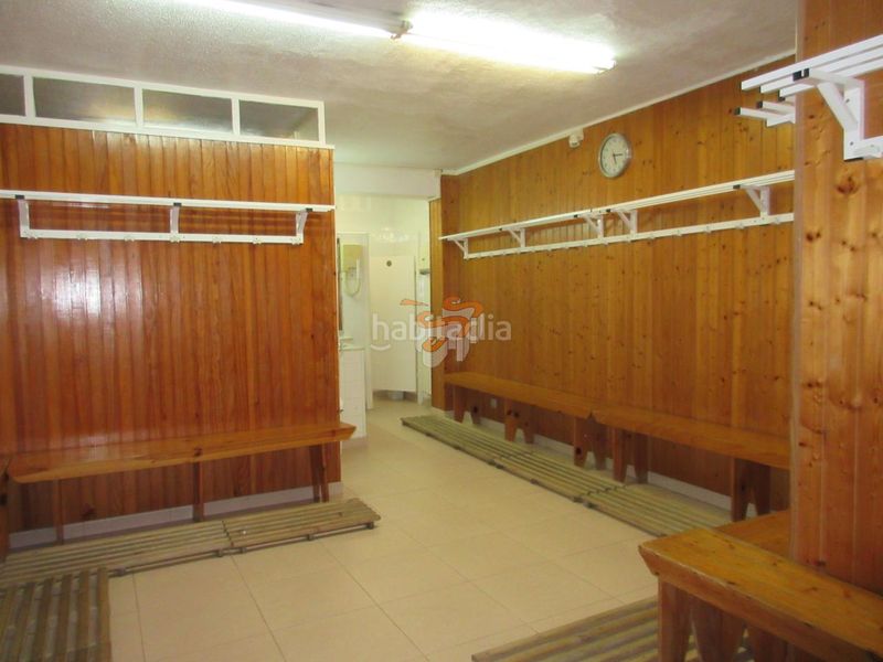 Foto 386eb718-b5c3-4092-bedd-44f8f6c3ce40. Local comercial en Caranza Ferrol