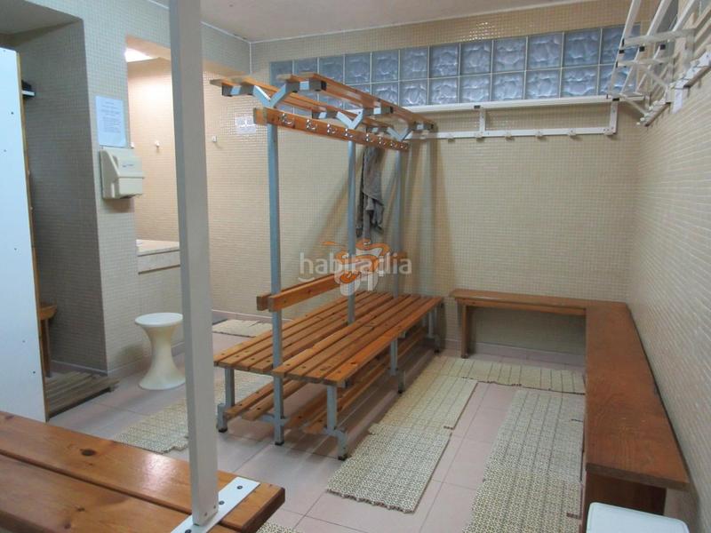 Foto 859c8098-1bb8-42f3-b27e-7c6f7d5c8ab7. Local comercial a Caranza Ferrol