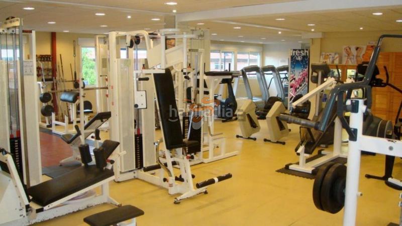 Foto dad7c94f-db3f-46b6-a3d9-734e5b56daa8. Local comercial a Caranza Ferrol