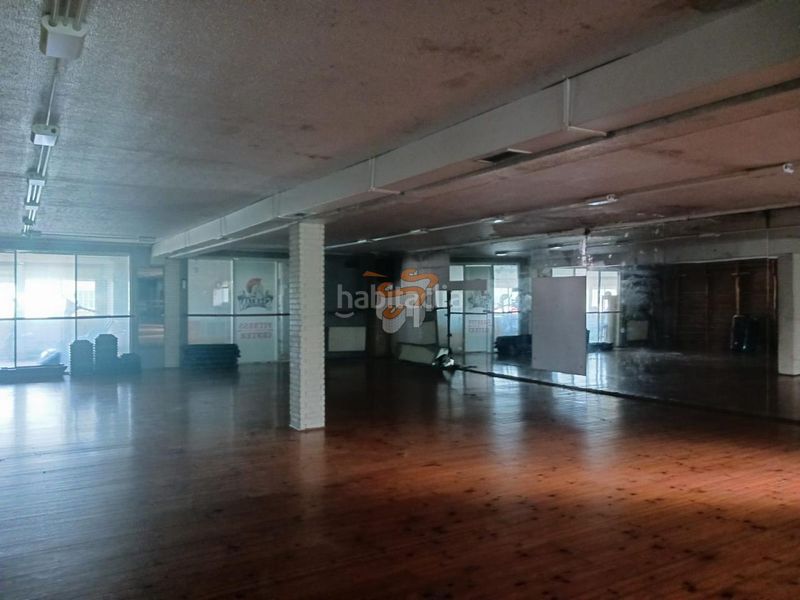 Foto f181ef29-a73c-4153-860a-aa2430c190d0. Locale commerciale in Caranza Ferrol