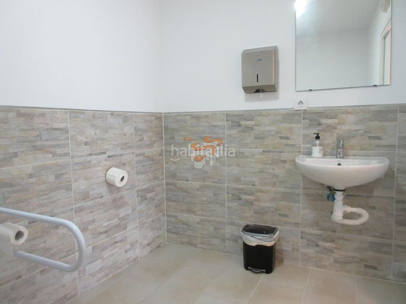 Foto 62097d8b-372a-4835-8e39-0ac2c8ba383b. Local comercial a Caranza Ferrol