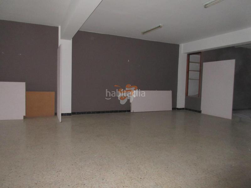 Foto 25c1d012-ca4e-4b6f-9ad3-c88c8a51d608. Local comercial a Fene