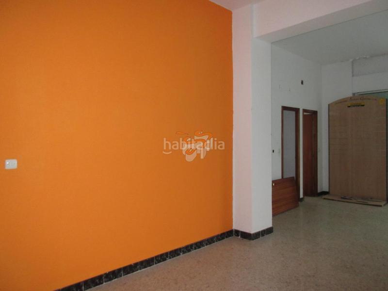 Foto f13b26c8-ec19-43b9-95c8-047377e23728. Local comercial a Fene