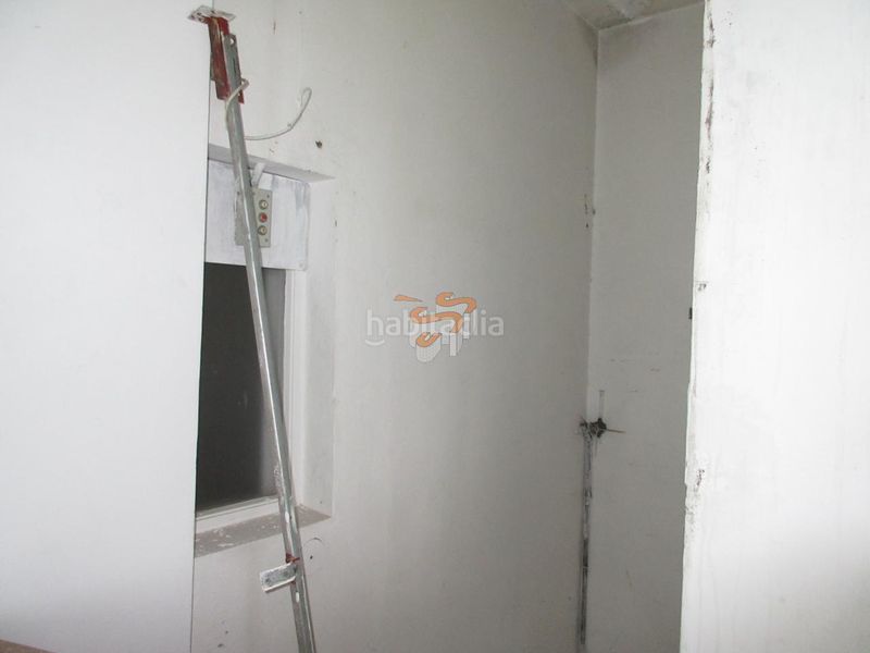 Foto 22f4bdeb-9bbf-48b8-a2c3-5852b97362c1. Piso en Fene