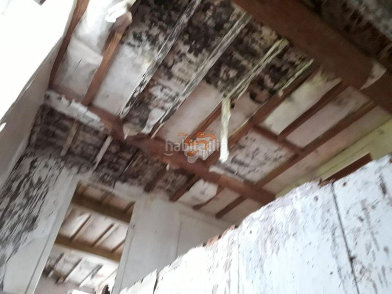 Foto afe64d76-b6fb-4a28-a179-f970fd005231. Masia amb calefacció a Capela (A)