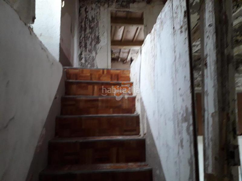 Foto bd699978-90c6-46e9-a1ff-347abb841695. Masía en Capela (A)