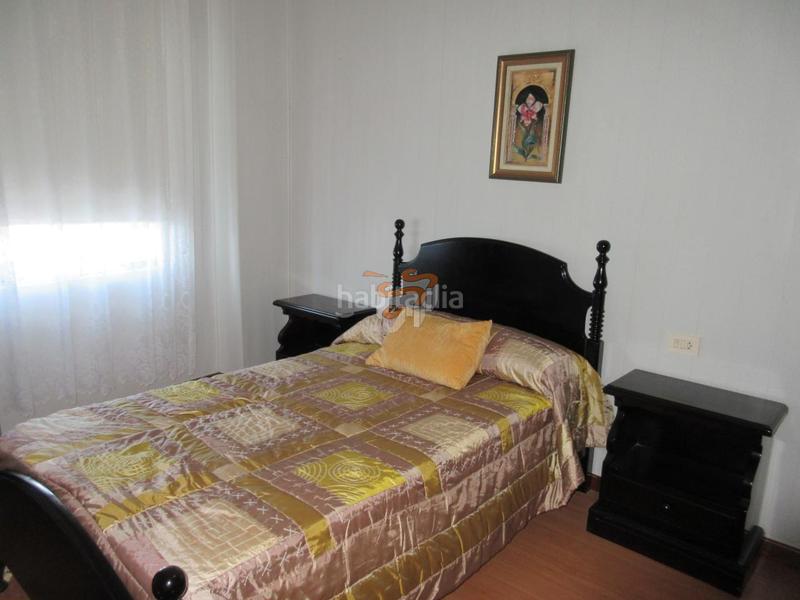 Foto 3d436df3-90f9-41fc-8e13-f99bb89e7037. Haus mit heizung parking in Valdoviño