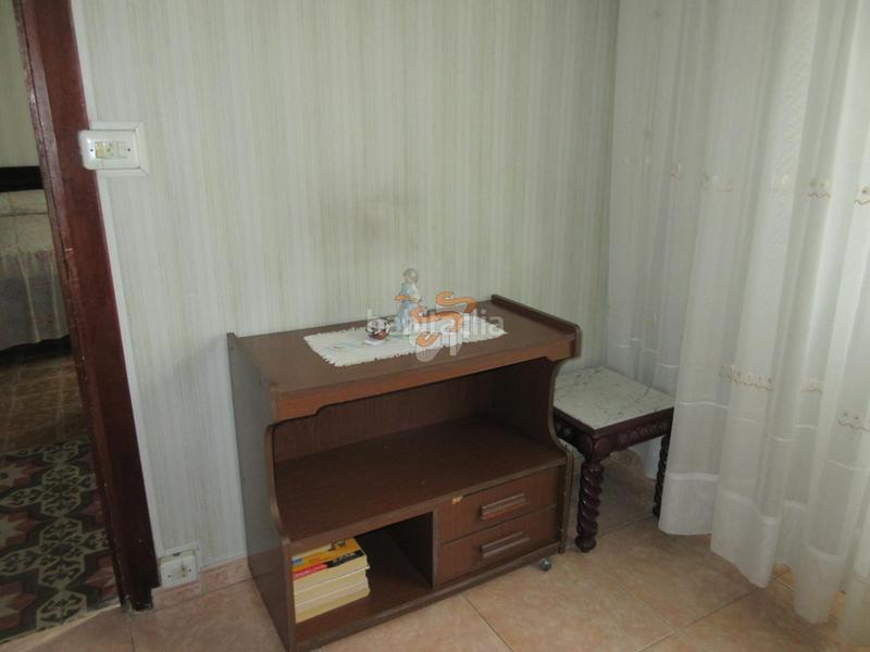 Foto 43f7355f-ee6d-4bd4-bb2b-af8e6f4590ec. Maison jumelée dans A Malata - Catabois - Ciudad Jardín Ferrol