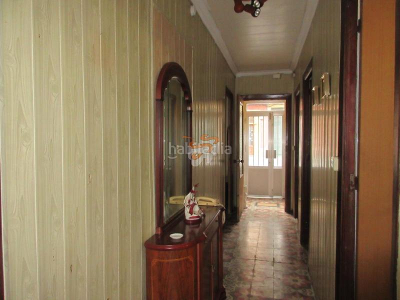 Foto 75965a4f-8944-4771-9650-63744ce421b8. Maison jumelée dans A Malata - Catabois - Ciudad Jardín Ferrol