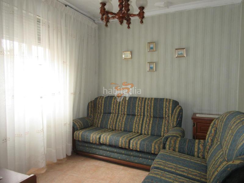 Foto 0d599115-10b6-44e5-9c6e-62df8756486c. Semi detached house in A Malata - Catabois - Ciudad Jardín Ferrol