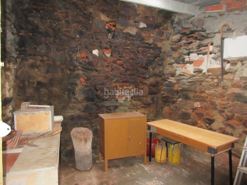 Foto fdaaabb2-a99e-45ac-9266-6f90eb6c87c7. Semi detached house in A Malata - Catabois - Ciudad Jardín Ferrol