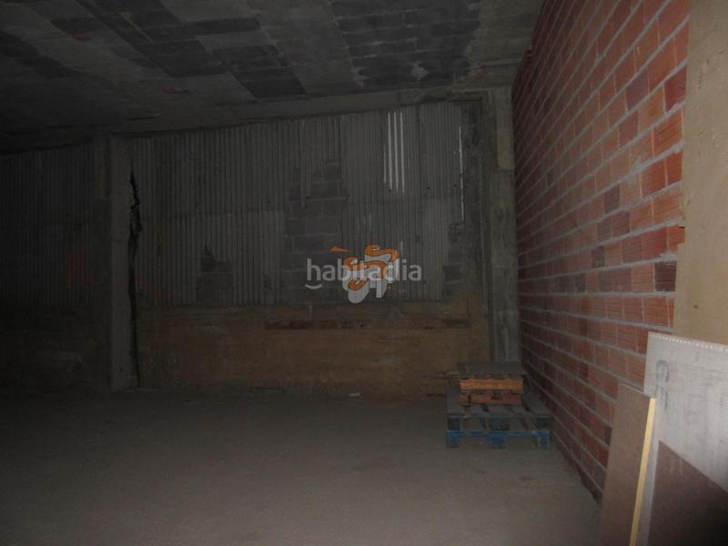 Foto 8e06e5f0-66a3-4f9b-a6c5-ca9459364ff2. Alquiler local comercial en Alto del Castaño Narón