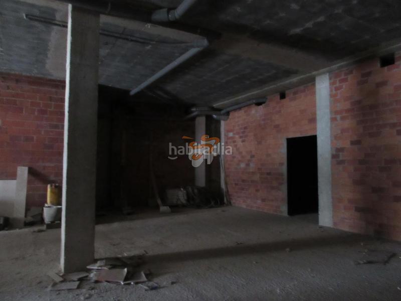 Foto d2312c74-8d3e-4bbd-a143-271581330993. Alquiler local comercial en Alto del Castaño Narón