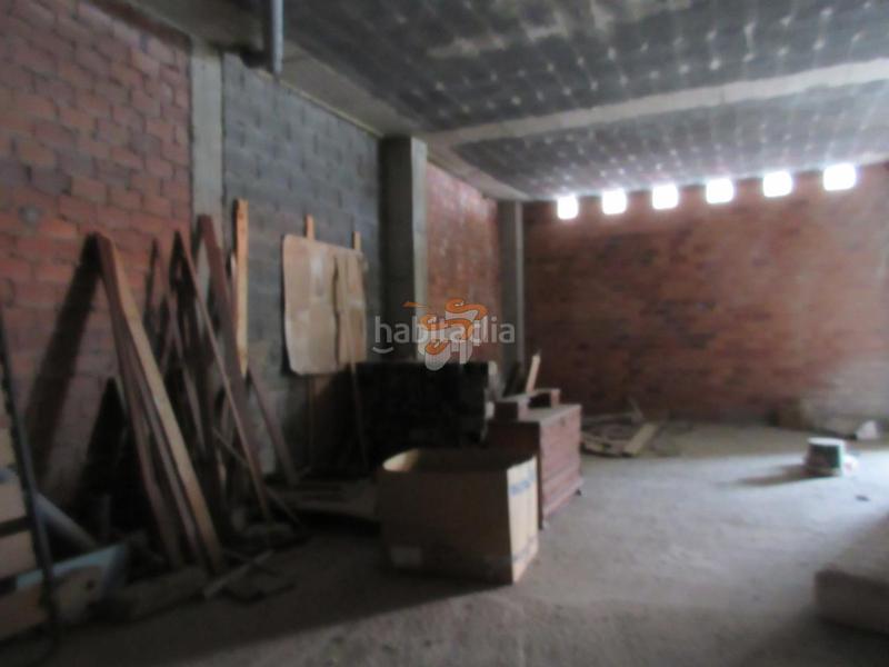 Foto d4818374-6d35-4f26-bbbb-7f594ea7fac1. Alquiler local comercial en Alto del Castaño Narón