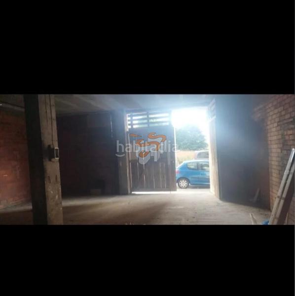 Foto f5ca357c-7d4d-4887-aa9b-f2630af3a283. Location local commercial dans Zona Ultramar Ferrol