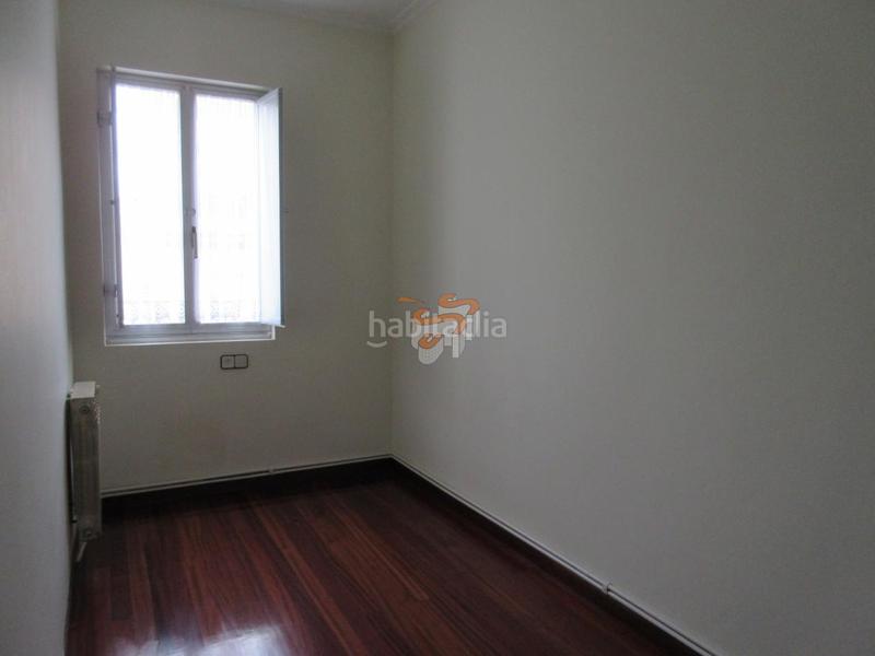 Foto 353f4103-9179-4497-aaf2-5387583bf057. Edificio en Fene