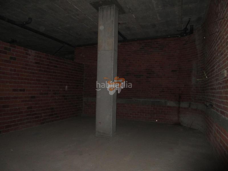 Foto 6a05a53d-aa5c-4dca-8bba-72d17ee00cf8. Local comercial en A Gándara Narón