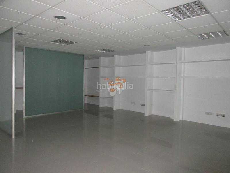 Foto 6844c497-da00-4412-bbfb-2a63f1809cff. Local commercial dans Fene