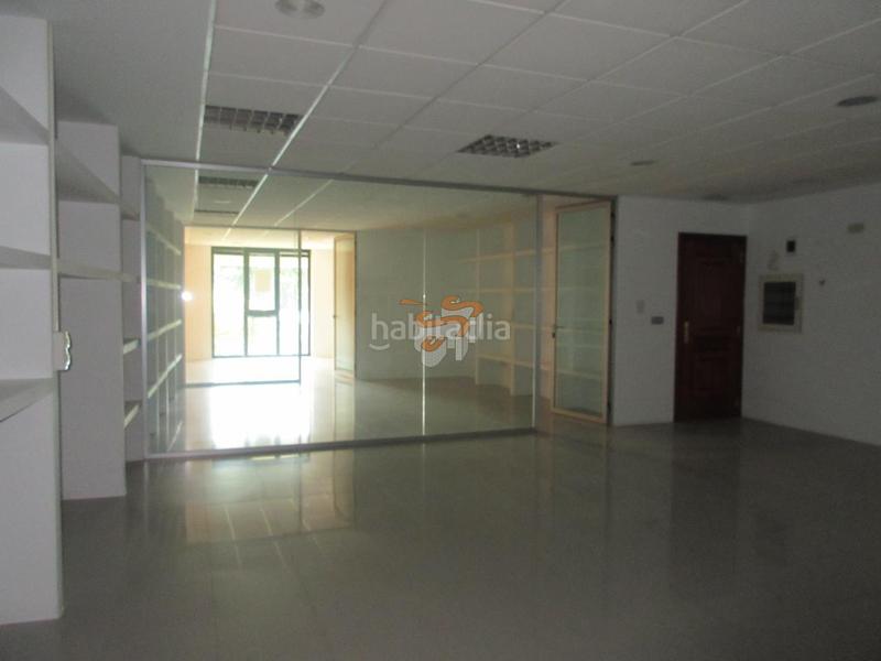 Foto a2e53da3-fc02-496a-85be-7a2297124e3d. Local commercial dans Fene