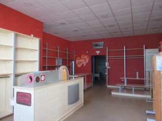 Local Comercial en Zona Ultramar