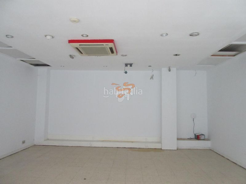 Foto dd39accd-6e56-402d-8a6e-d428ef83f338. Local comercial a Centro Ferrol