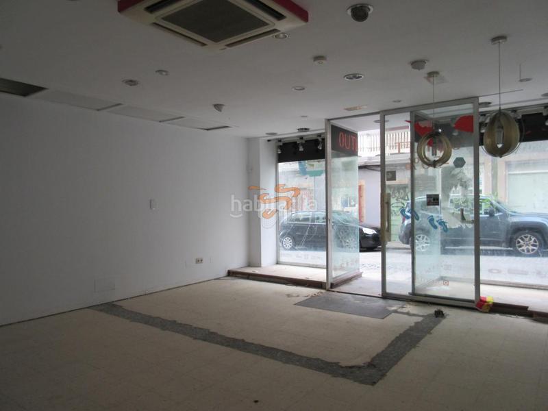 Foto bd582ad6-f09c-40f3-aac9-c3c990e858da. Local commercial dans Centro Ferrol