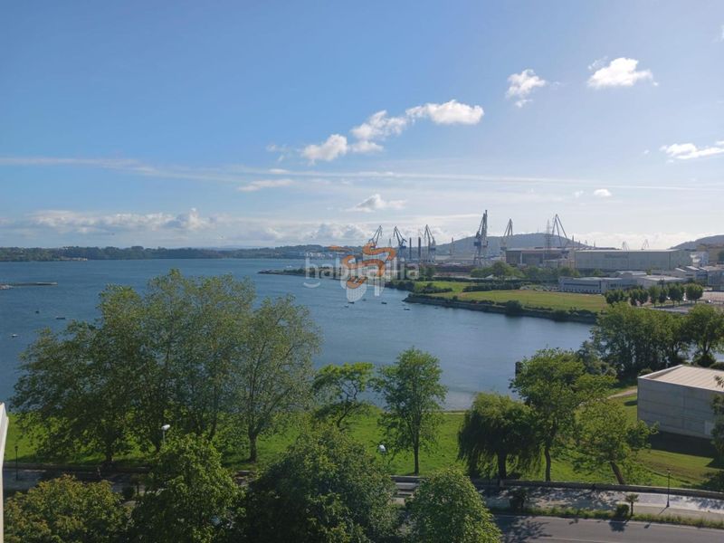Foto b74d7df2-6ab5-4e41-bae9-f475e6272599. Apartament amb calefacció a Caranza Ferrol