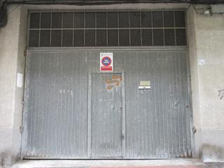 Rent Car parking in San Juan