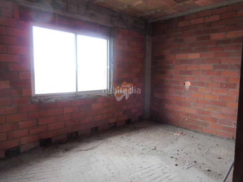 Foto 5a426cf6-2ce8-4d93-89ec-f0143cc2b0a0. Edificio en A Gándara Narón
