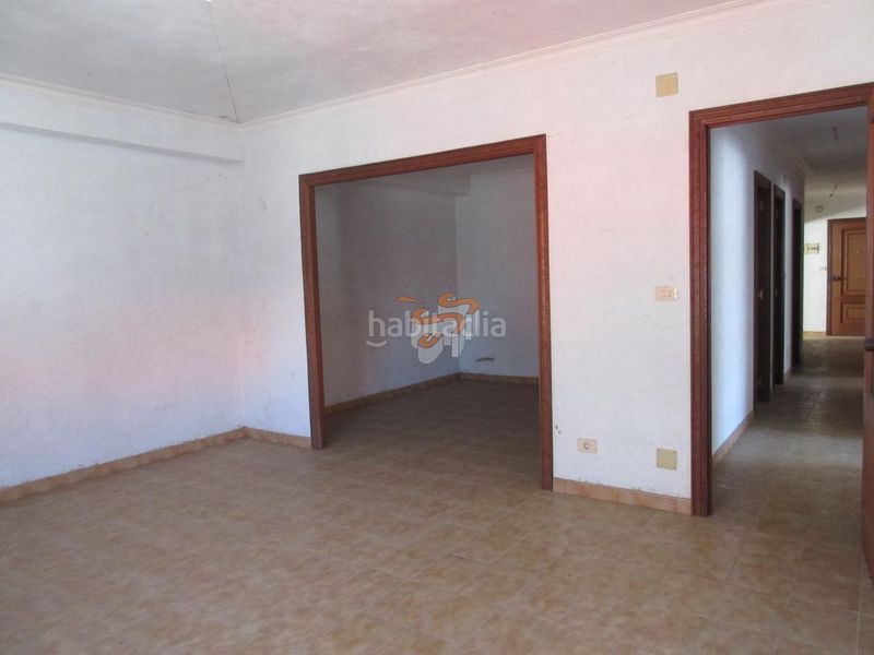 Foto b6c8c34f-7190-4dd7-877a-1efff2de9901. Piso en Alto del Castaño Narón