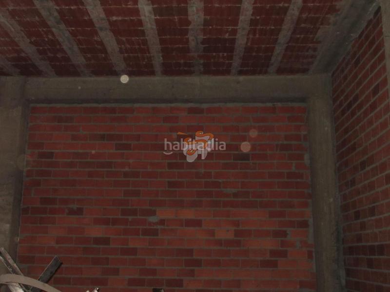 Foto c1eecebc-0262-41b4-a785-1f03e4838467. Geschäftsraum in Alto del Castaño Narón