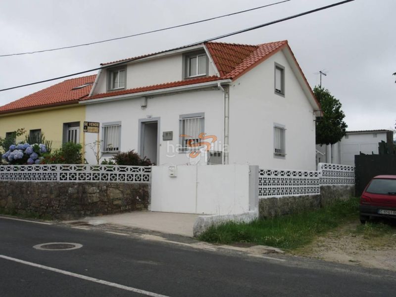 Foto 53736532-126c-4a00-8a1d-01a3e521518f. Casa amb calefacció aparcament a A Malata - Catabois - Ciudad Jardín Ferrol