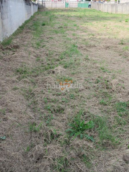 Foto c9cb8195-17ce-4ce9-b689-f0e514b7ae46. Terreny residencial a A Gándara Narón