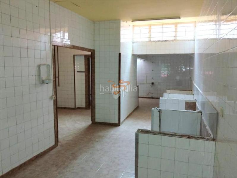 Foto f2504720-b78f-4135-b685-a17316813401. Location local commercial dans Centro Ferrol