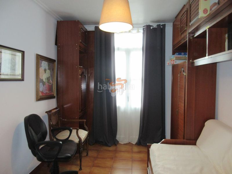 Foto 891c87ea-a3f6-482a-8e02-a42ea17b3206. Flat with heating in Plaza de España Ferrol