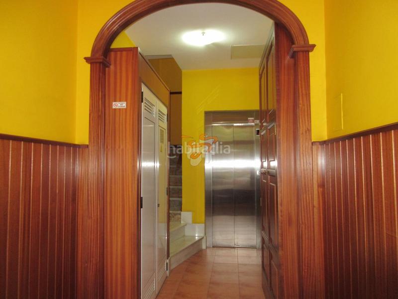 Foto af34edc4-2b4f-42ad-bcdf-3b942a09518f. Piso en Plaza de España Ferrol