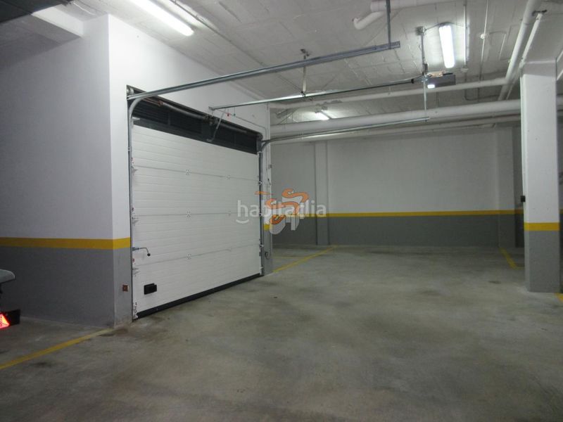 Foto 6fc1c50d-757a-4541-a121-d35c6b782adb. Affitto posto auto in A Malata - Catabois - Ciudad Jardín Ferrol