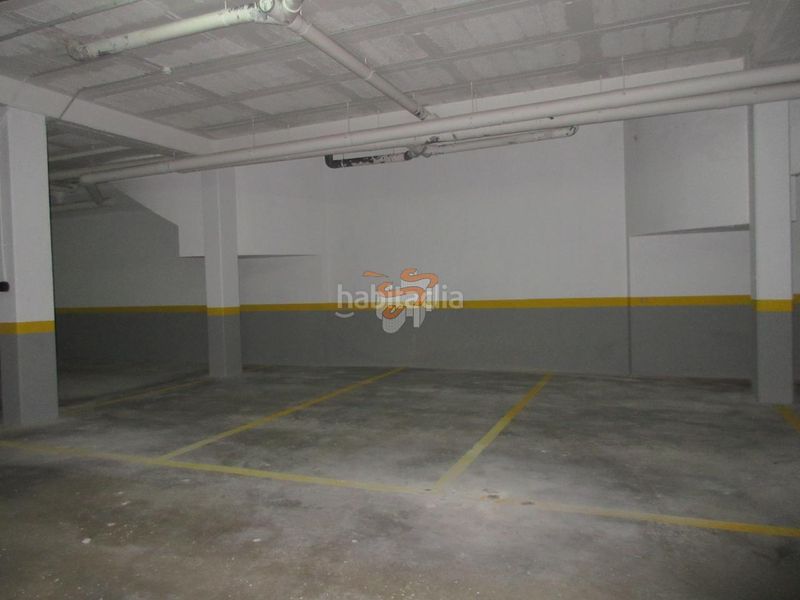 Foto a17c2617-e136-4493-9419-353b136e81aa. Affitto posto auto in A Malata - Catabois - Ciudad Jardín Ferrol
