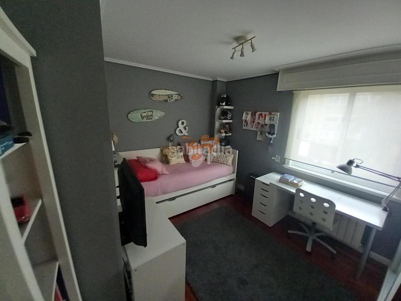 Foto 37d57a75-326c-4839-940a-21d8823ca518. Appartamento con riscaldamento in Zona Ultramar Ferrol