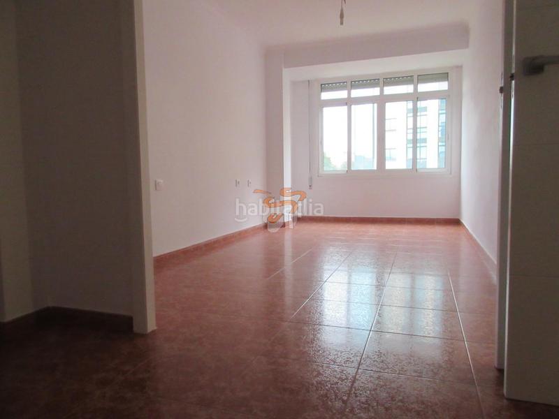 Foto ba1e27f4-e9de-41f3-82ef-22c4f44cc643. Appartamento in Zona Ultramar Ferrol