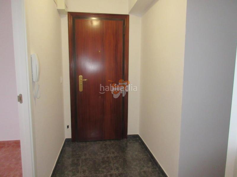 Foto 2fa0c1b2-1897-4a2c-963c-3b52714b7f68. Piso en Zona Ultramar Ferrol