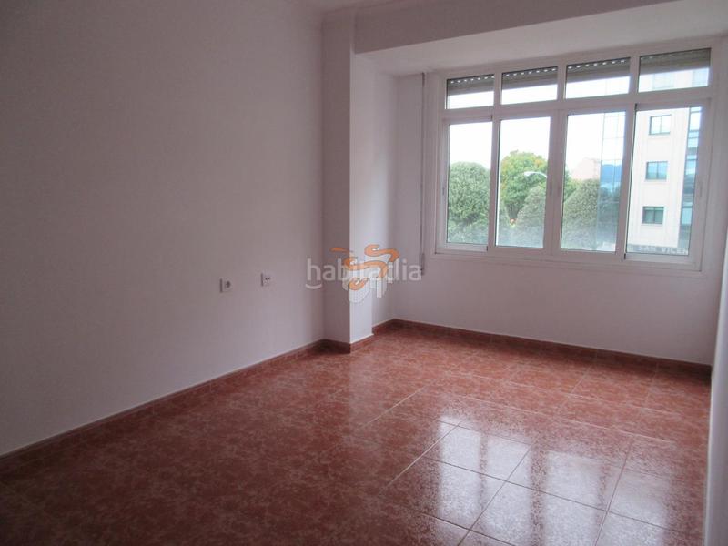 Foto cdfba786-243d-463a-be39-1f68f84f88ce. Piso en Zona Ultramar Ferrol