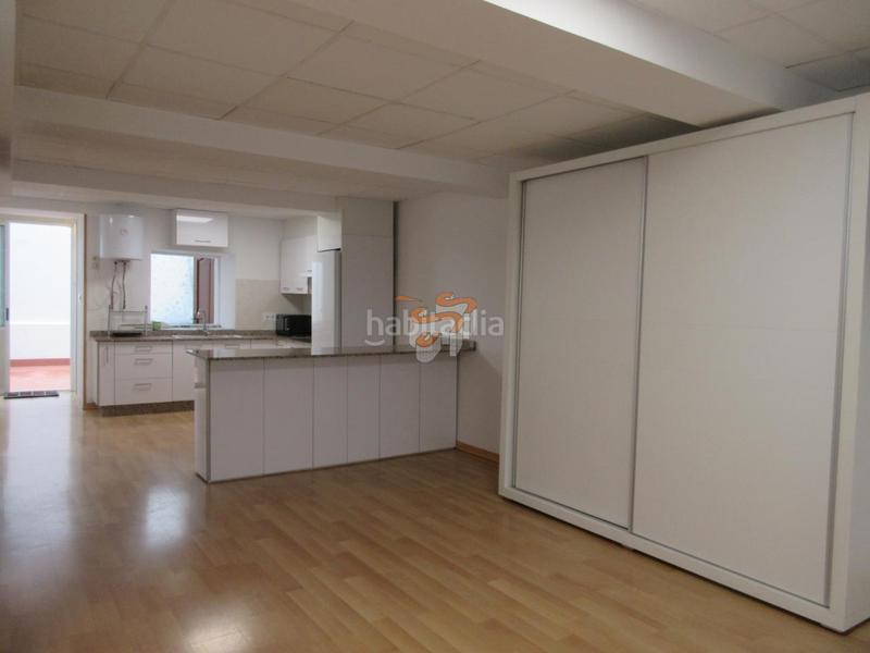 Foto 3006a34e-4a72-408e-b5ea-e0096668700b. Alquiler loft en Centro Ferrol